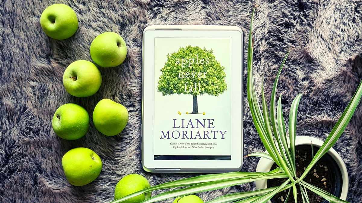 Apples Never Fall feature